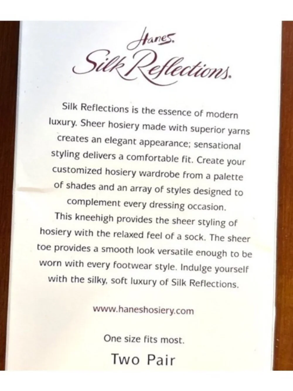 VTG Womens Hanes Silk Reflection Silky Sheer Sandalfoot Little Color 2 Knee High